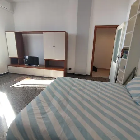 דירה Ferry House Con Posto Auto Privato ג'נובה