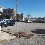 Ferry House Con Posto Auto Privato Апартаменты *